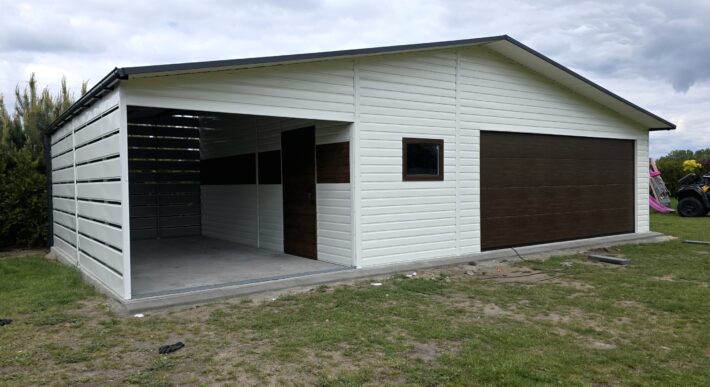 Garaż blaszany 11m x 6m (66m2) RAL9010 + Orzech