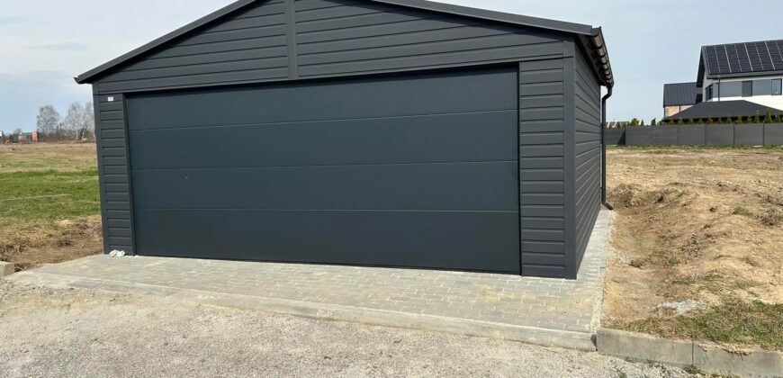 Garaż 6m x 5,80m (do 35m2) Grafit, brama segmentowa
