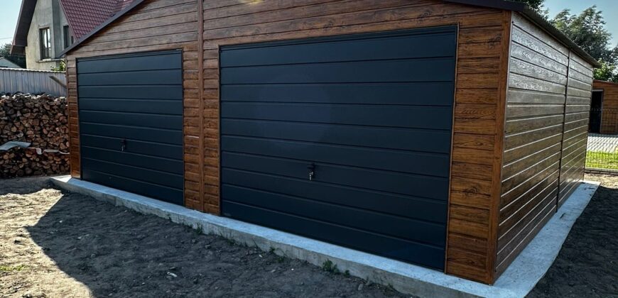 Garaż 7m x 7m, Multigloss + Grafit