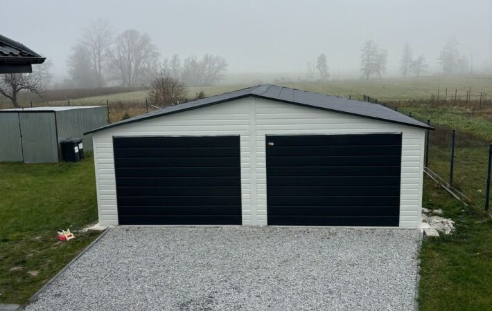 Garaż 7m x 6m, Biały + Grafit