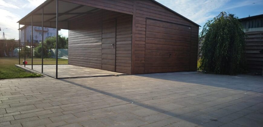 Garaż 4m x 5m +3m wiata (do 35m2) Orzech