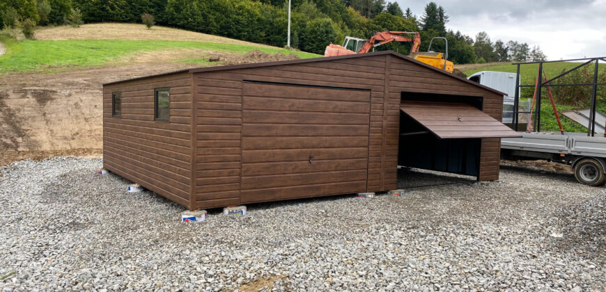 Garaż 8m x 6m, Orzech