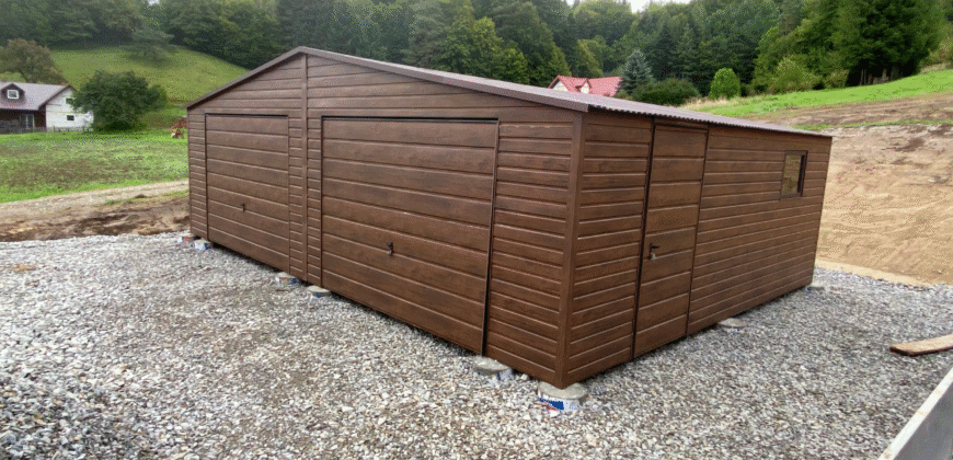 Garaż 8m x 6m, Orzech