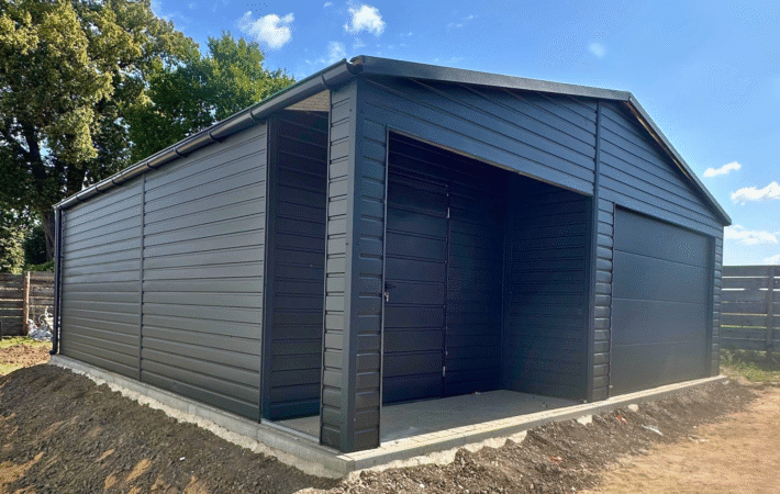 Garaż 7m x 7m, Grafit MAT, wnęka, brama segmentowa