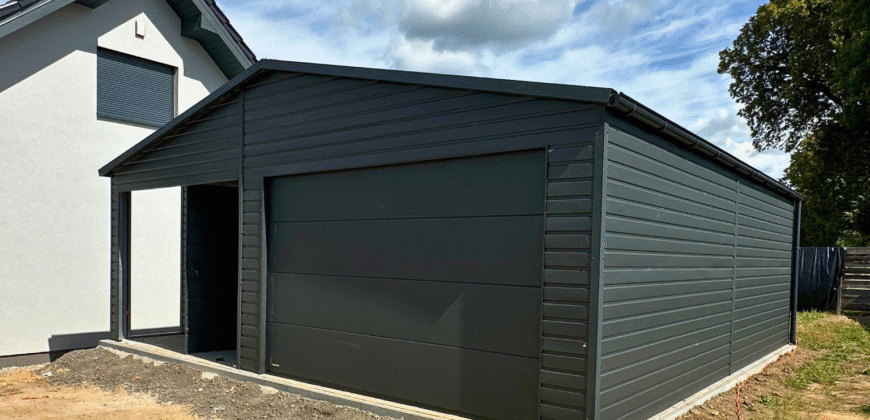 Garaż 7m x 7m, Grafit MAT, wnęka, brama segmentowa
