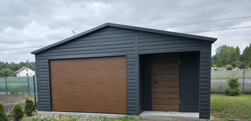 Garaż 6m x 5.80m, wnęka, blachodachówka, brama segmentowa