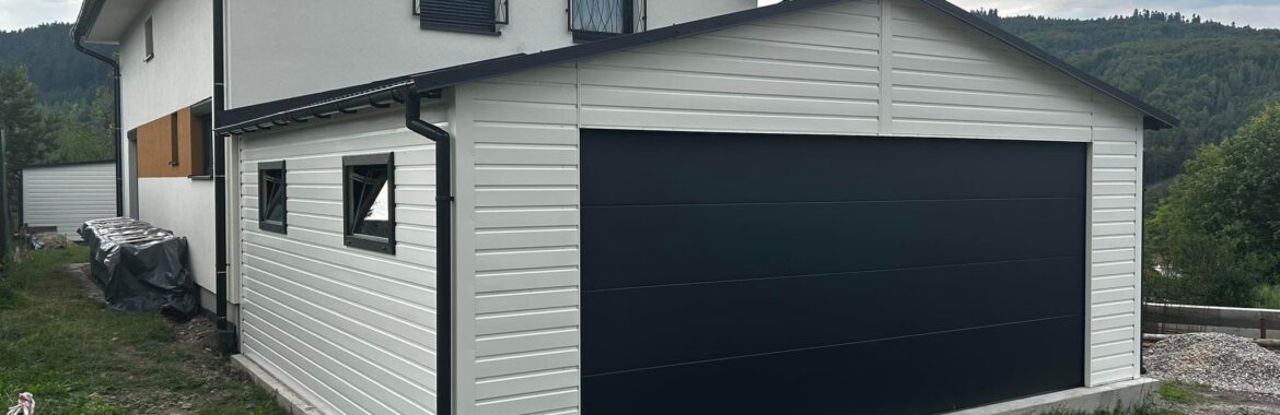 Garaż 6m x 6m RAL, Biały + Grafit