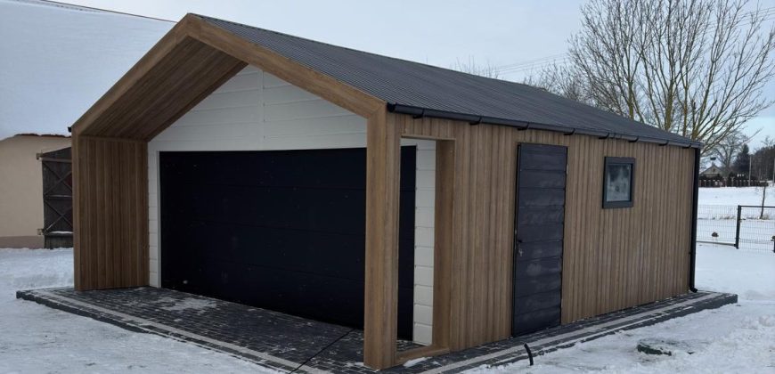 BarnBox 6,0×5,8 m + wypust 1 m