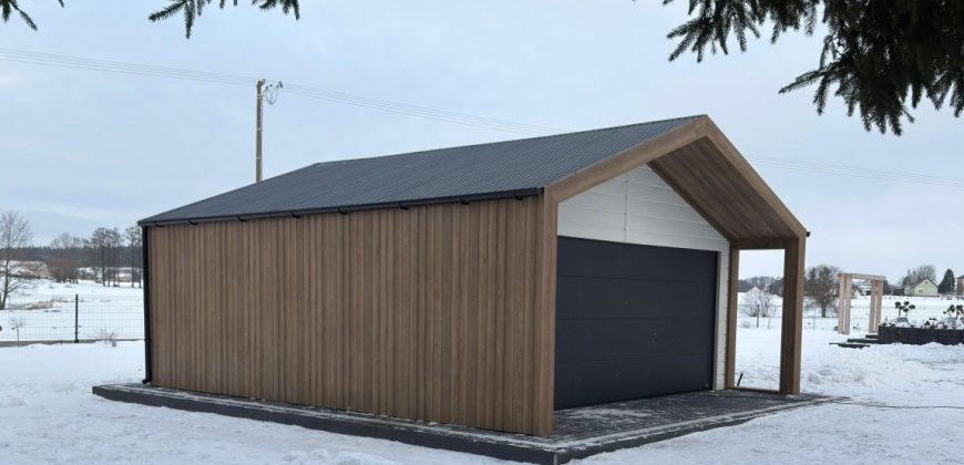 BarnBox 6,0×5,8 m + wypust 1 m