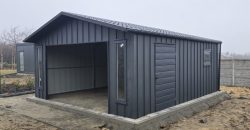 Garaż do 35m2 5,40×6,40 – Rąbek stojący RAL7016, dach RAL9005